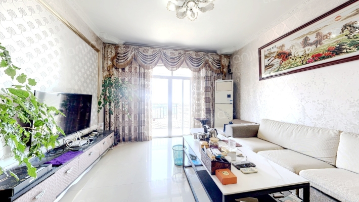 金碧御水山庄二手房实景图