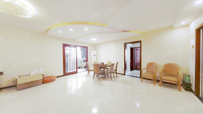 银仁御墅二手房实景图