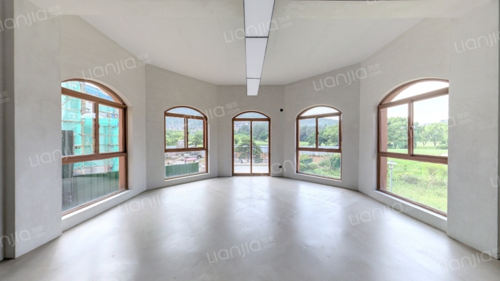 云亩天朗二期溪谷二手房实景图