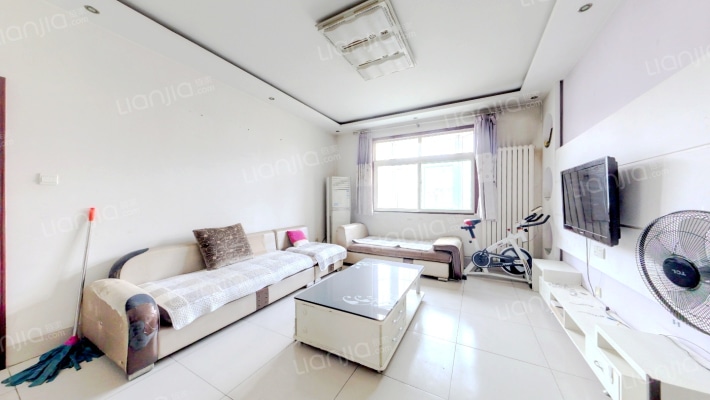 公用事业局宿舍二手房实景图