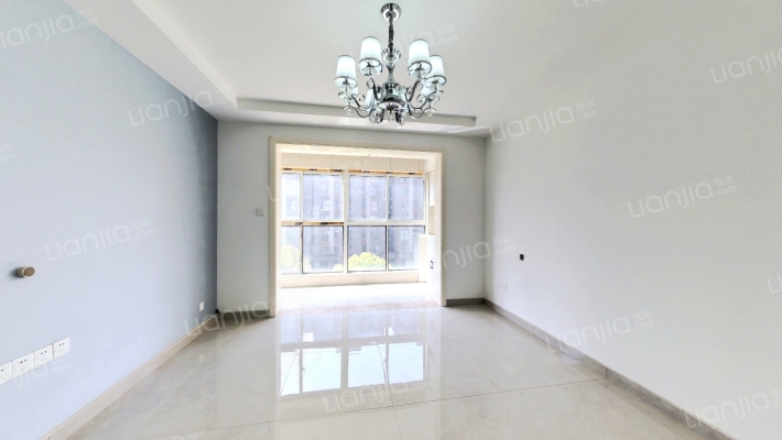 绿地世纪城五期二手房实景图