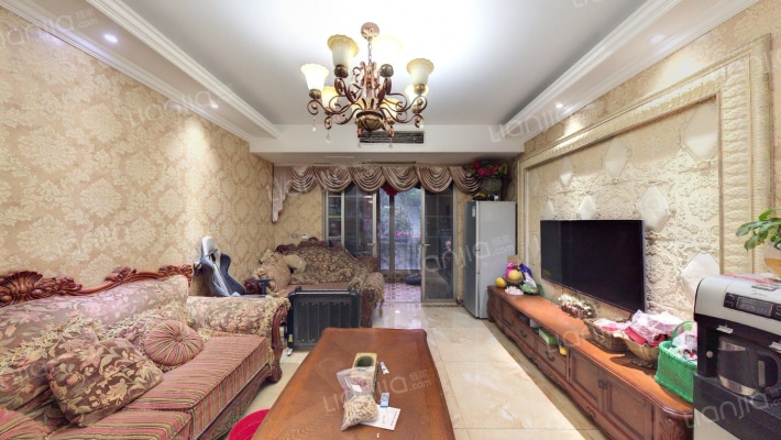 爱加西西里二手房实景图