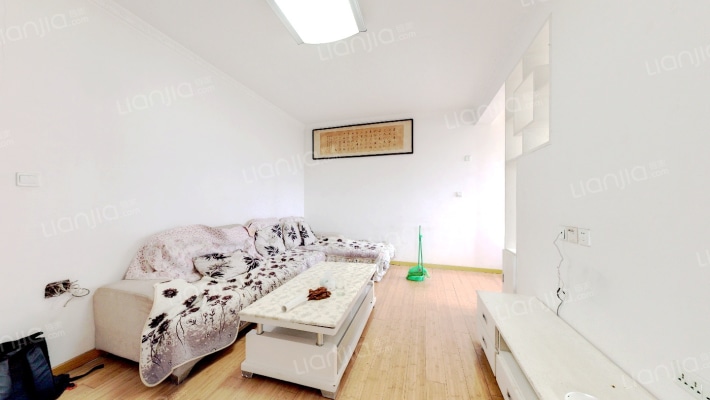 乾宏领秀二手房实景图