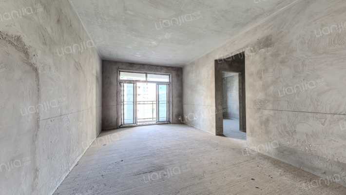 巴滨一号璀璨滨江二手房实景图