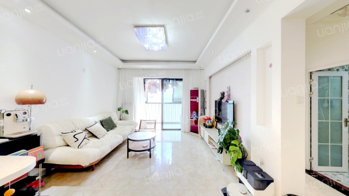 泉水湾二期二手房实景图