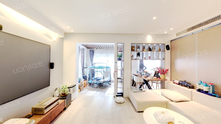 国际公园贝肯郡二手房实景图