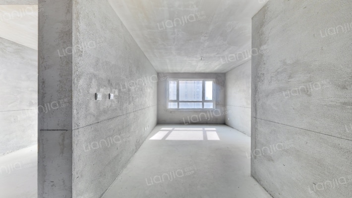 万龙国际城一期二手房实景图