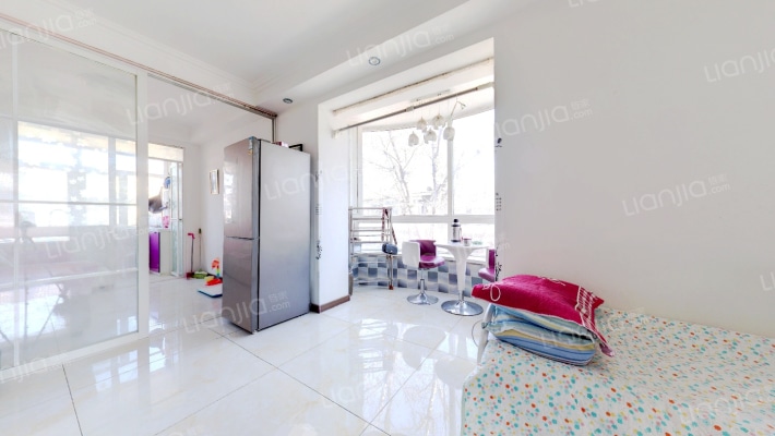 流星花园二手房实景图