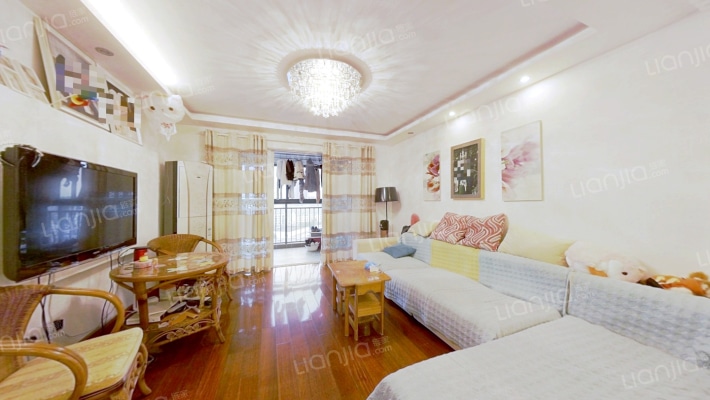 香江花城滨江苑二手房实景图