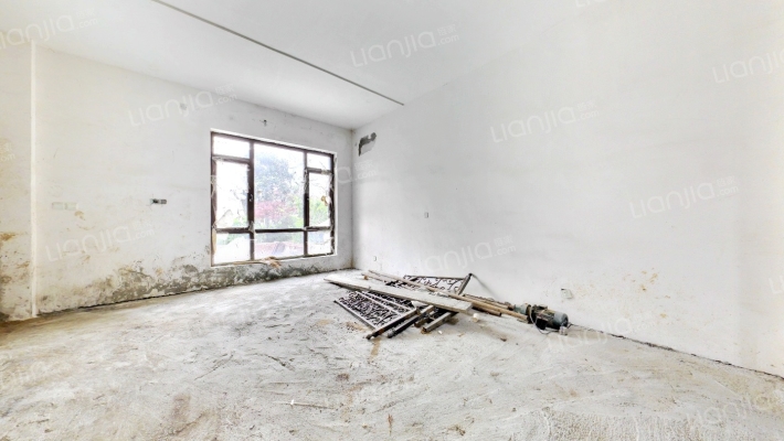 安纳溪ViLLa二手房实景图