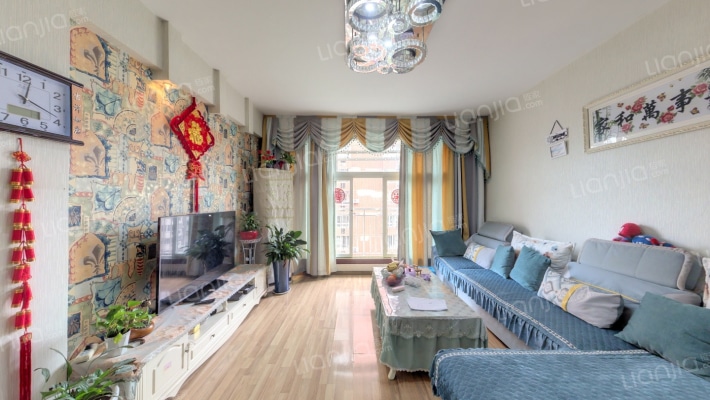 沙龙花园二手房实景图