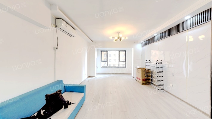 绿地中山华府丁香院二手房实景图