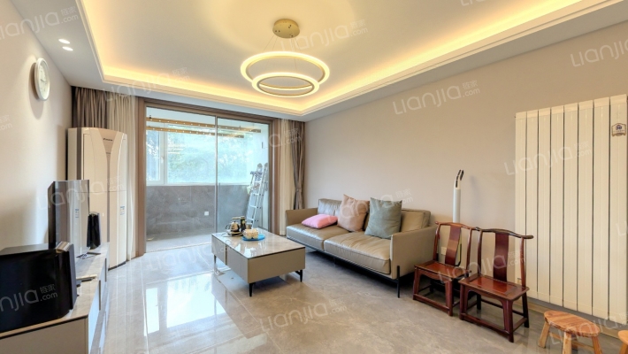 水榭华庭二手房实景图