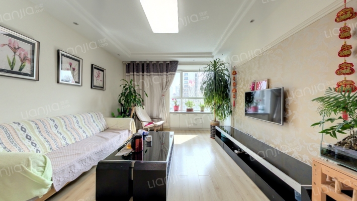 弘通那拉提二手房实景图