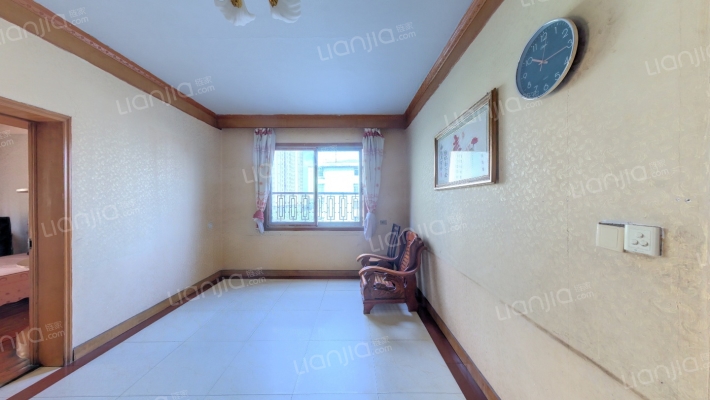 新建区百商1栋二手房实景图