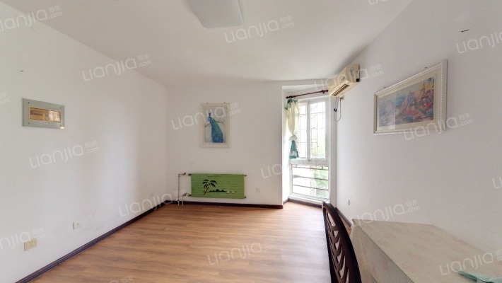 凌奥花园二手房实景图