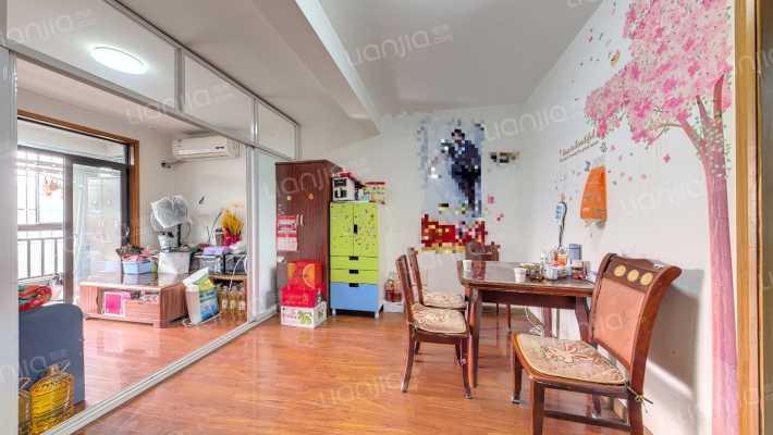 莱茵东郡二手房实景图