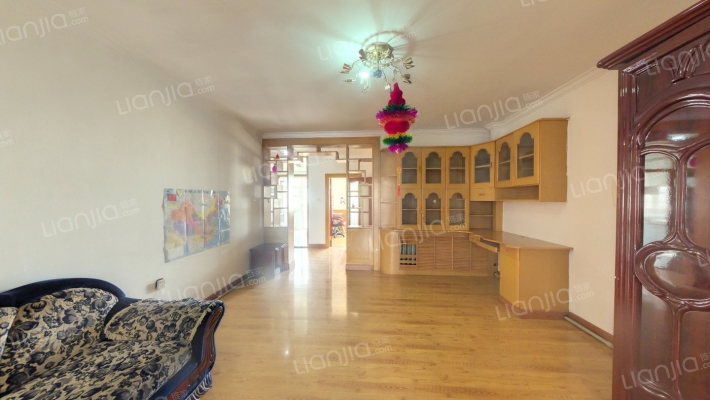 附中小区二手房实景图