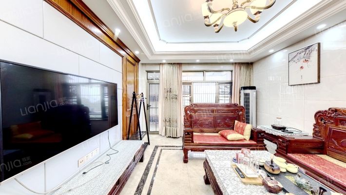 山湾水榭二手房实景图