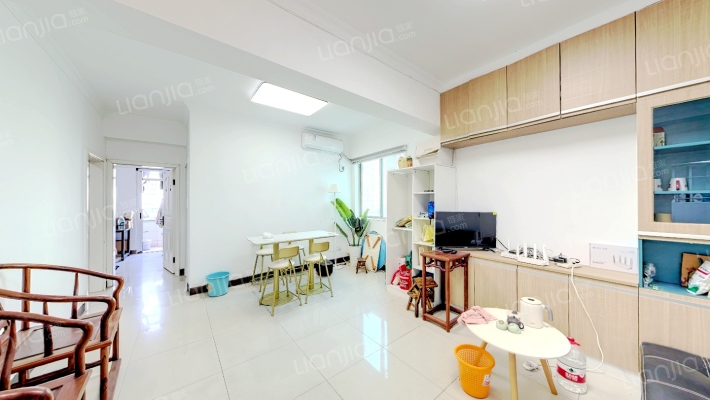 广信华景大厦二手房实景图