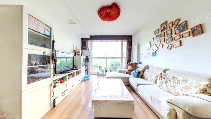 王府花园二手房实景图