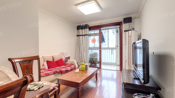 高行绿洲(二期)二手房实景图