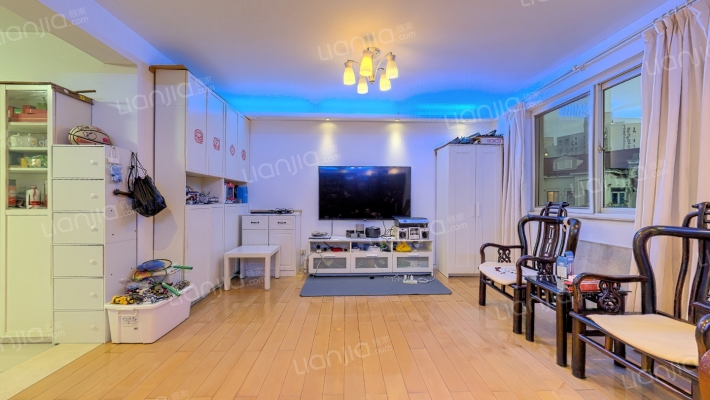 伟莱家园二手房实景图