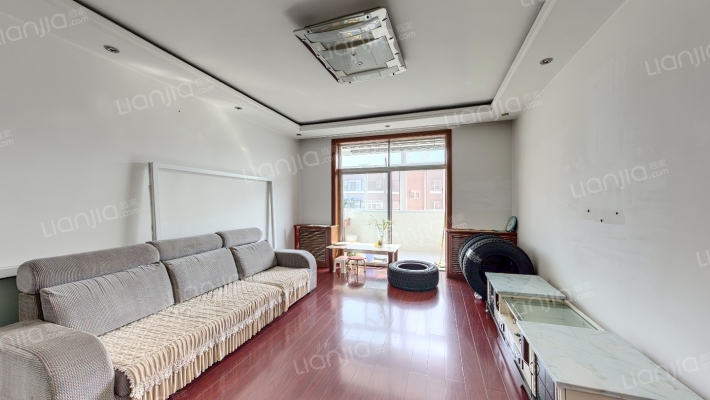 高安里二手房实景图