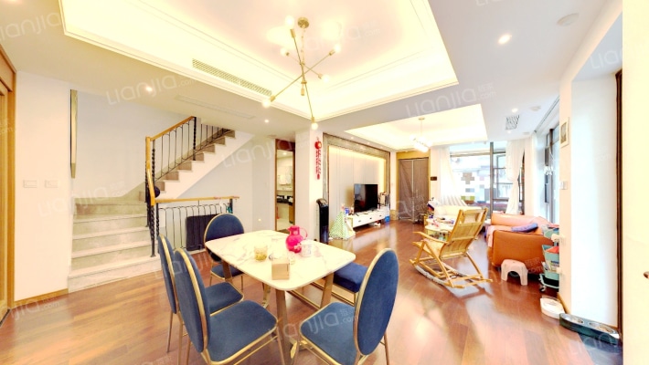 绿地朱家角1号二期二手房实景图