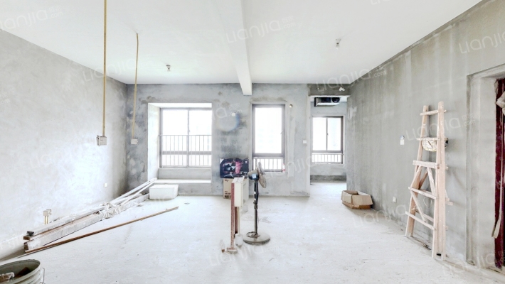 万钢外滩公馆二手房实景图