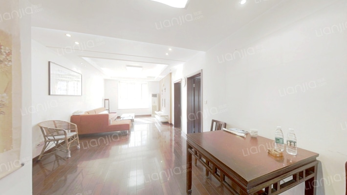 尤渡苑南区二手房实景图