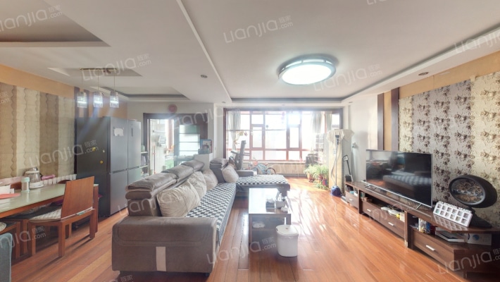 清华苑二手房实景图