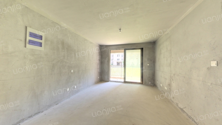 大丰佳苑西区B区二手房实景图