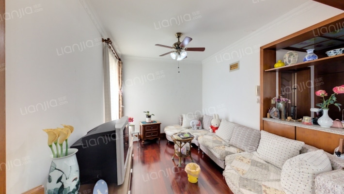 品诚苑二手房实景图