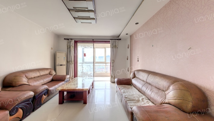 水韵华庭二手房实景图