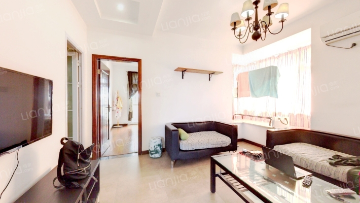 大华南湖公园世家二期二手房实景图