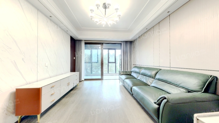 绿城招商柳岸晓风二手房实景图