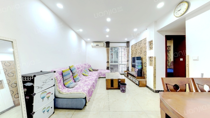 光华可乐小镇A区二手房实景图