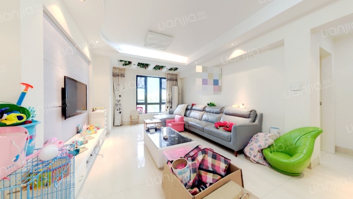 湖畔宽邸二手房实景图