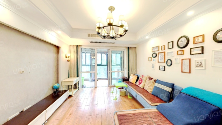 格兰春天三期二手房实景图