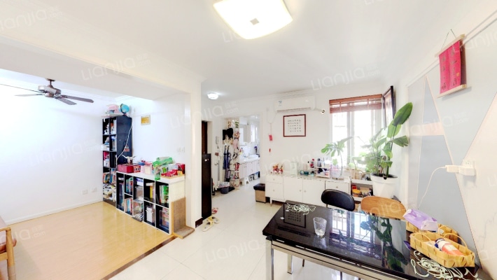 八方花苑二手房实景图