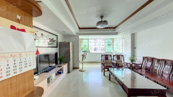 莲港花园二手房实景图