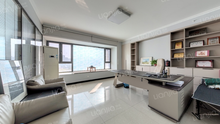 逸翠尚府北区二手房实景图