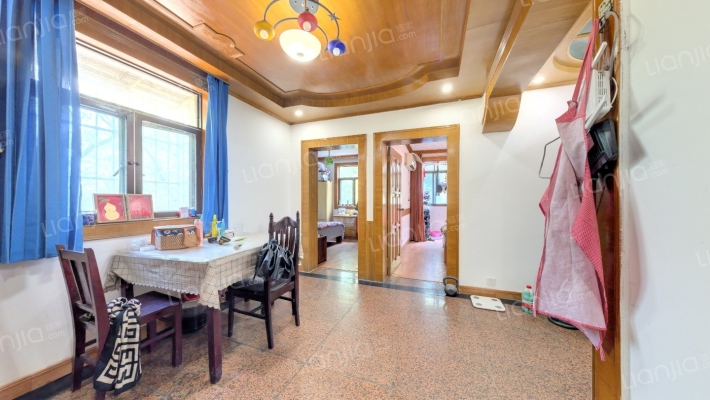 银都新村(8至10区)二手房实景图