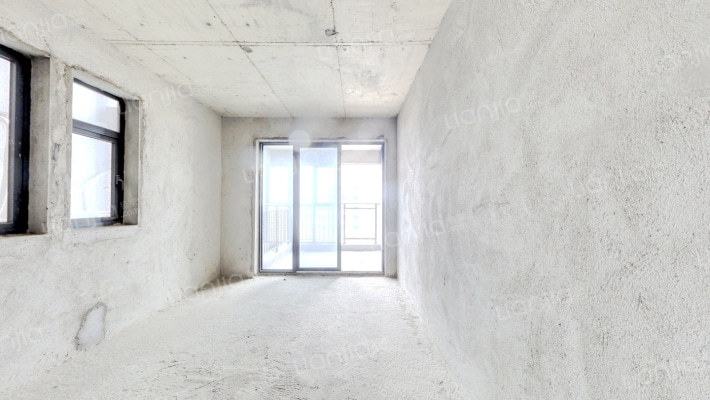 冠昌铂金时代二手房实景图