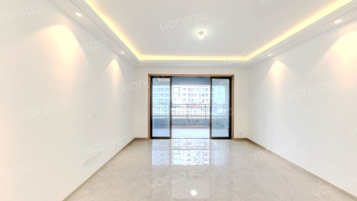 保利中交雲上二手房实景图