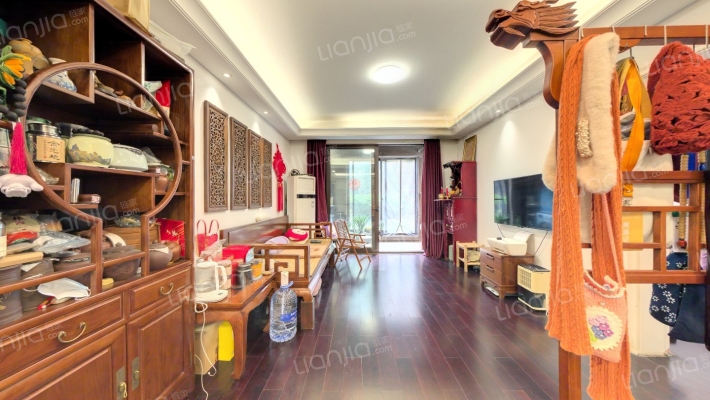 上实海上公元二手房实景图