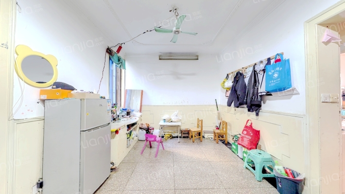 东需浦小区二手房实景图