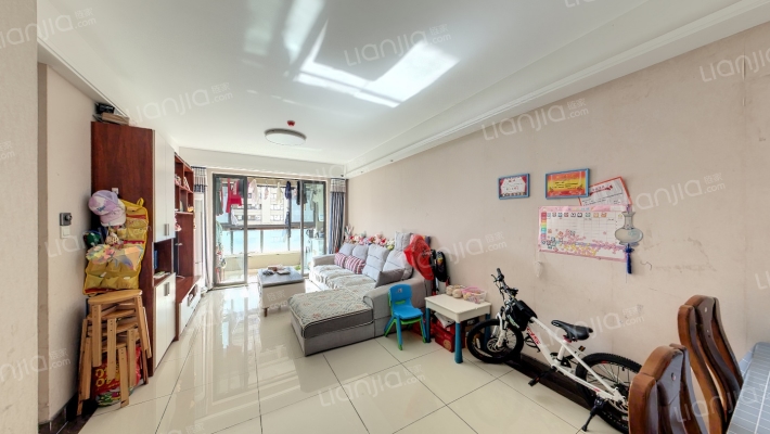 保利海上五月花B区二手房实景图