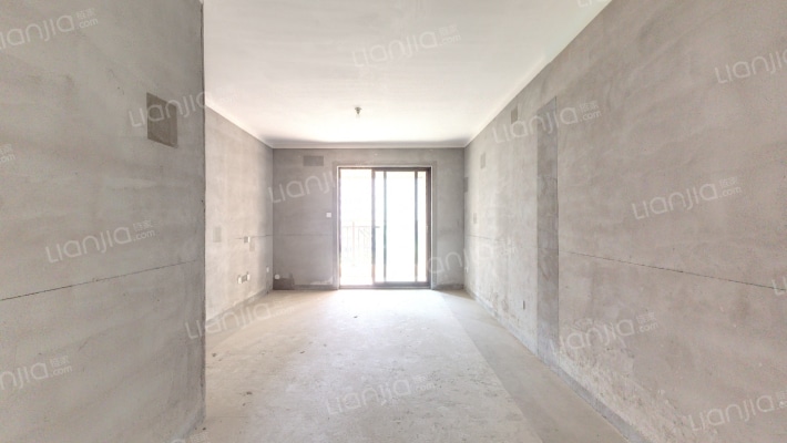 绿都澜湾椿园二手房实景图